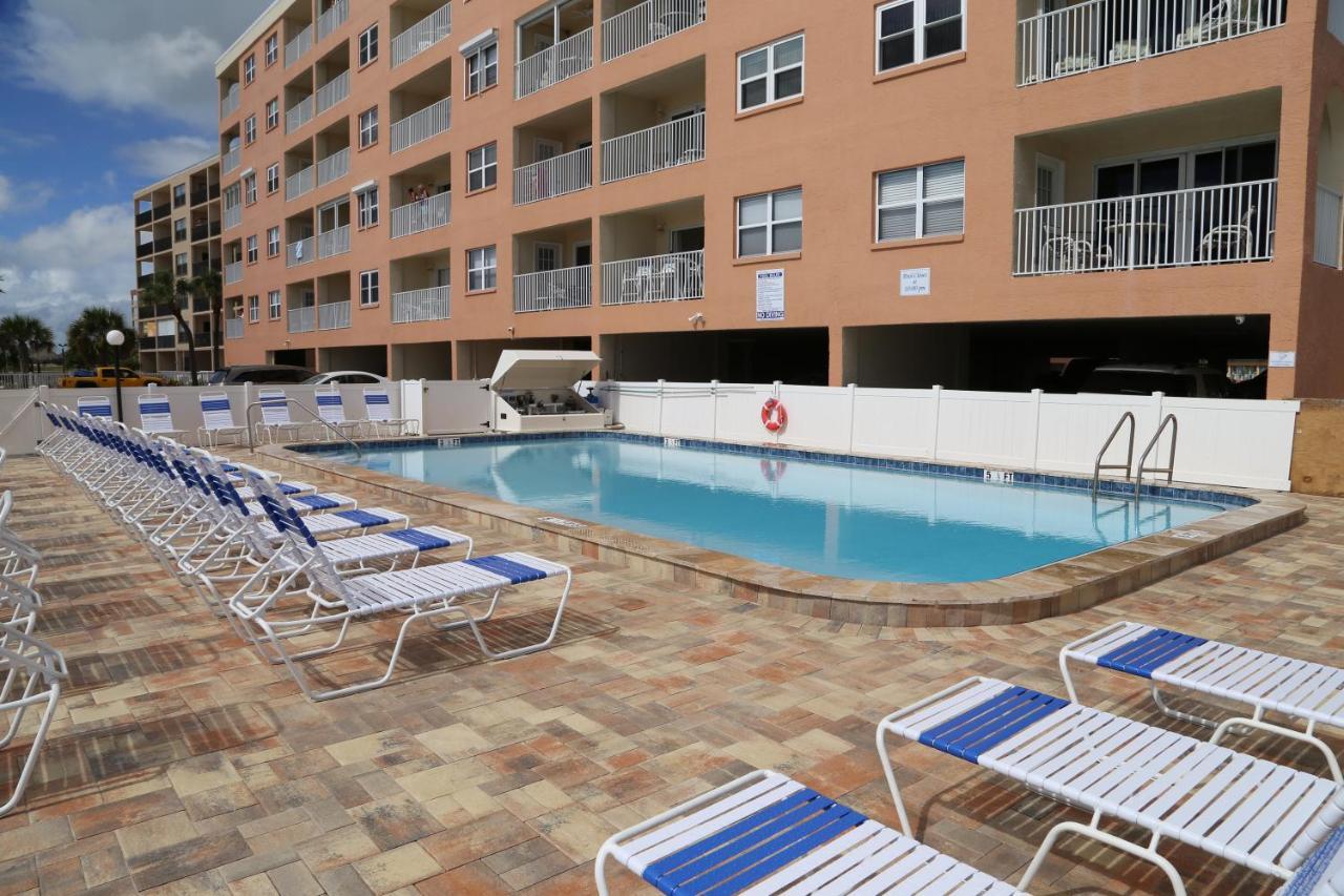 407 Beach Place Condos St. Pete Beach Exteriör bild